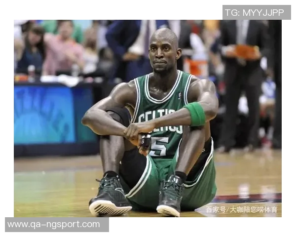 迪林厄姆28分钟高效表现14投10中三分全中助球队大胜正负值高达32