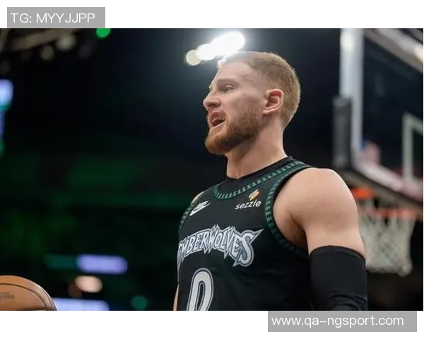 迪文岑佐与里德三分球表现不佳却携手贡献21分展现默契配合